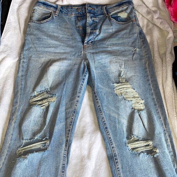 Ripped mom jeans - Picture 1 of 3